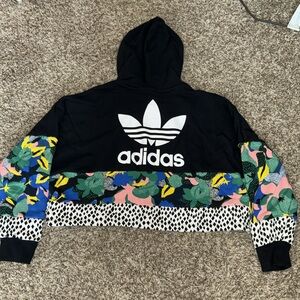 Adidas women’s black/safari cropped hoodie